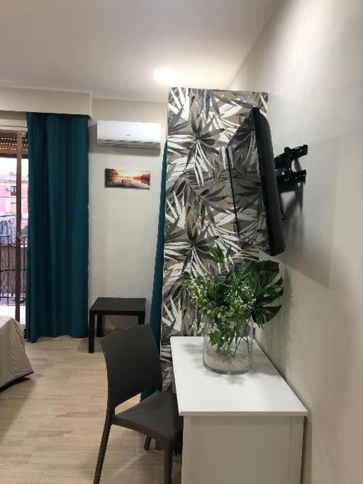 לינה וארוחת בוקר קטאניה Storico17 מראה חיצוני תמונה